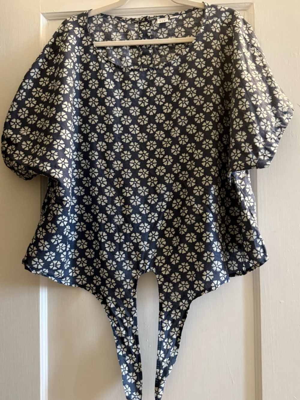 GAP Navy Tie front Short Sleeve Blouse